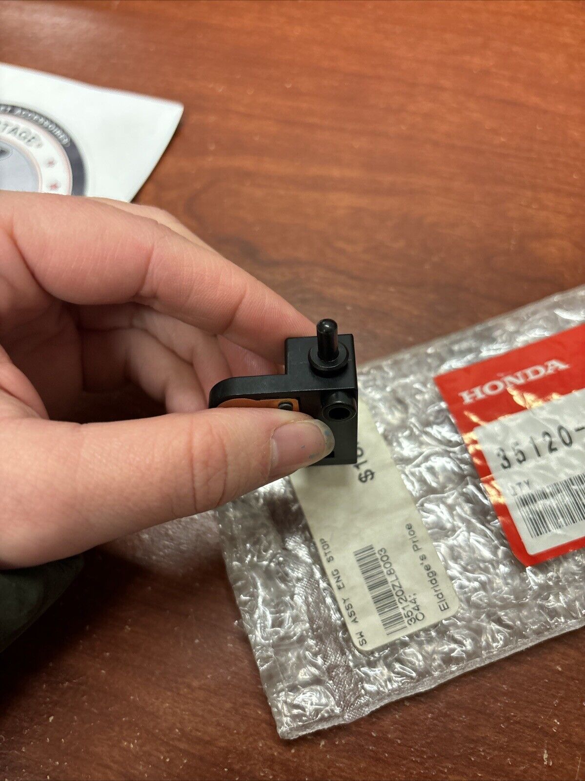 NOS Honda GC135 GC160 GC190 GCV135 GCV160 ENGINE STOP SWITCH 35120-ZL8-003 H185
