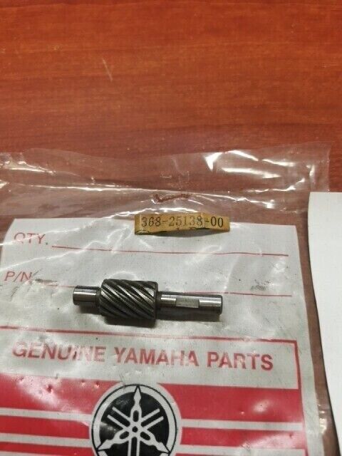 NOS Yamaha GT1 GT80 METER GEAR 368-25138-00-00 Y135