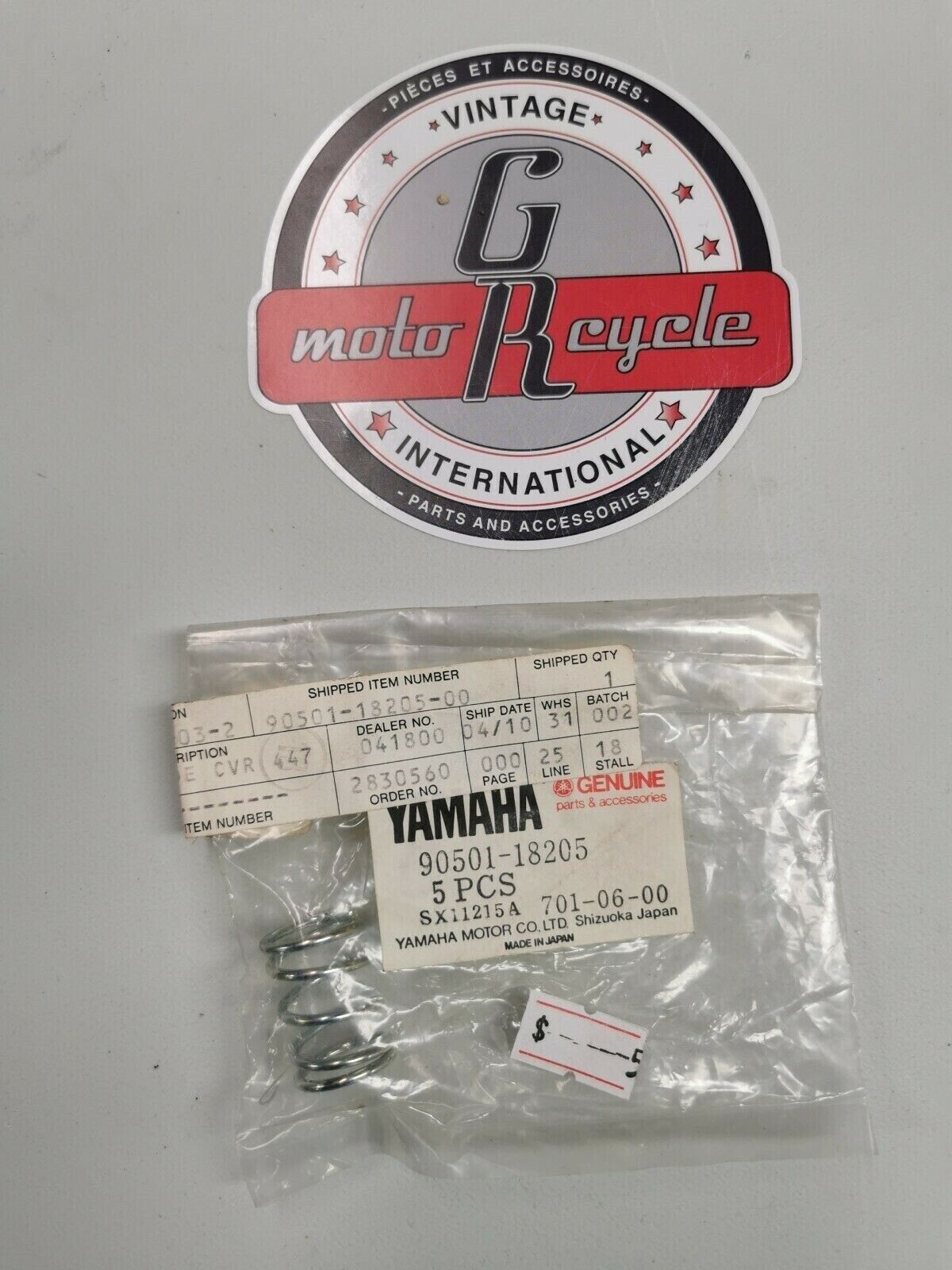 NOS Yamaha Compression Spring 90501-18205-00 Y1