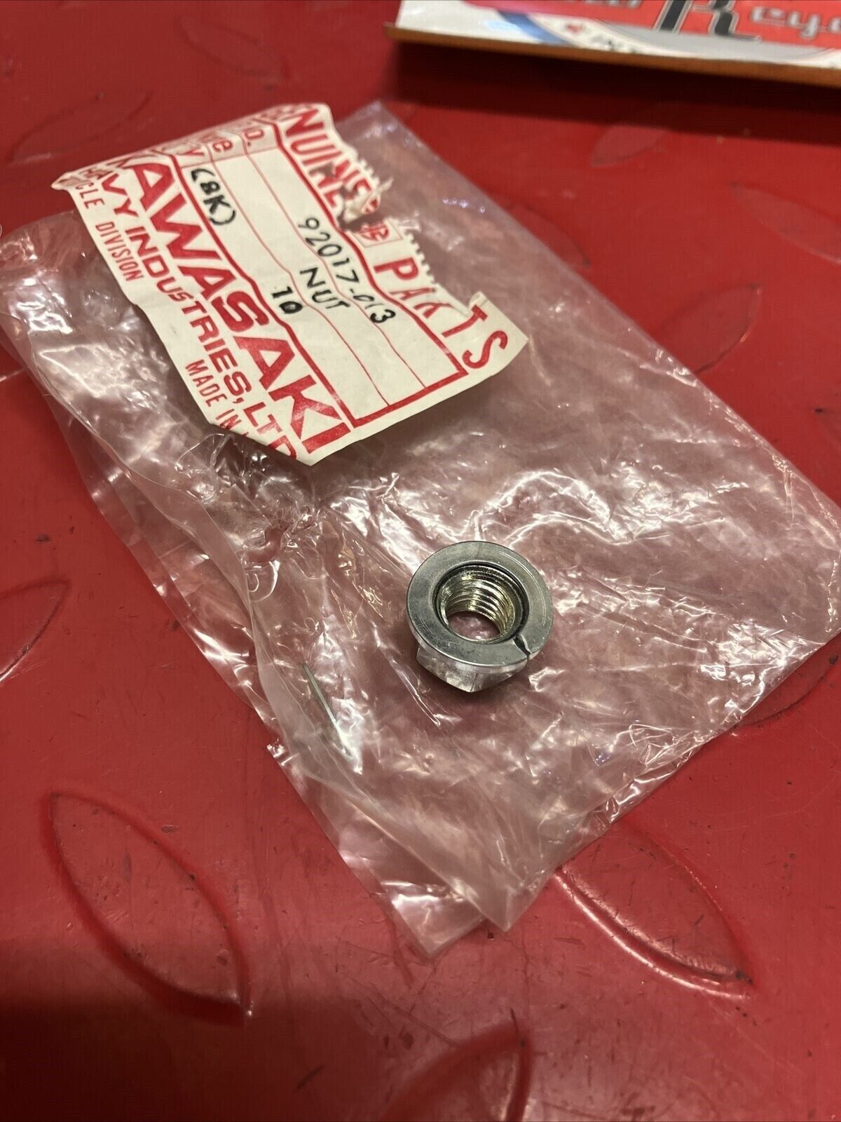NOS KAWASAKI LOCK NUT 8MM 92017-013 K19