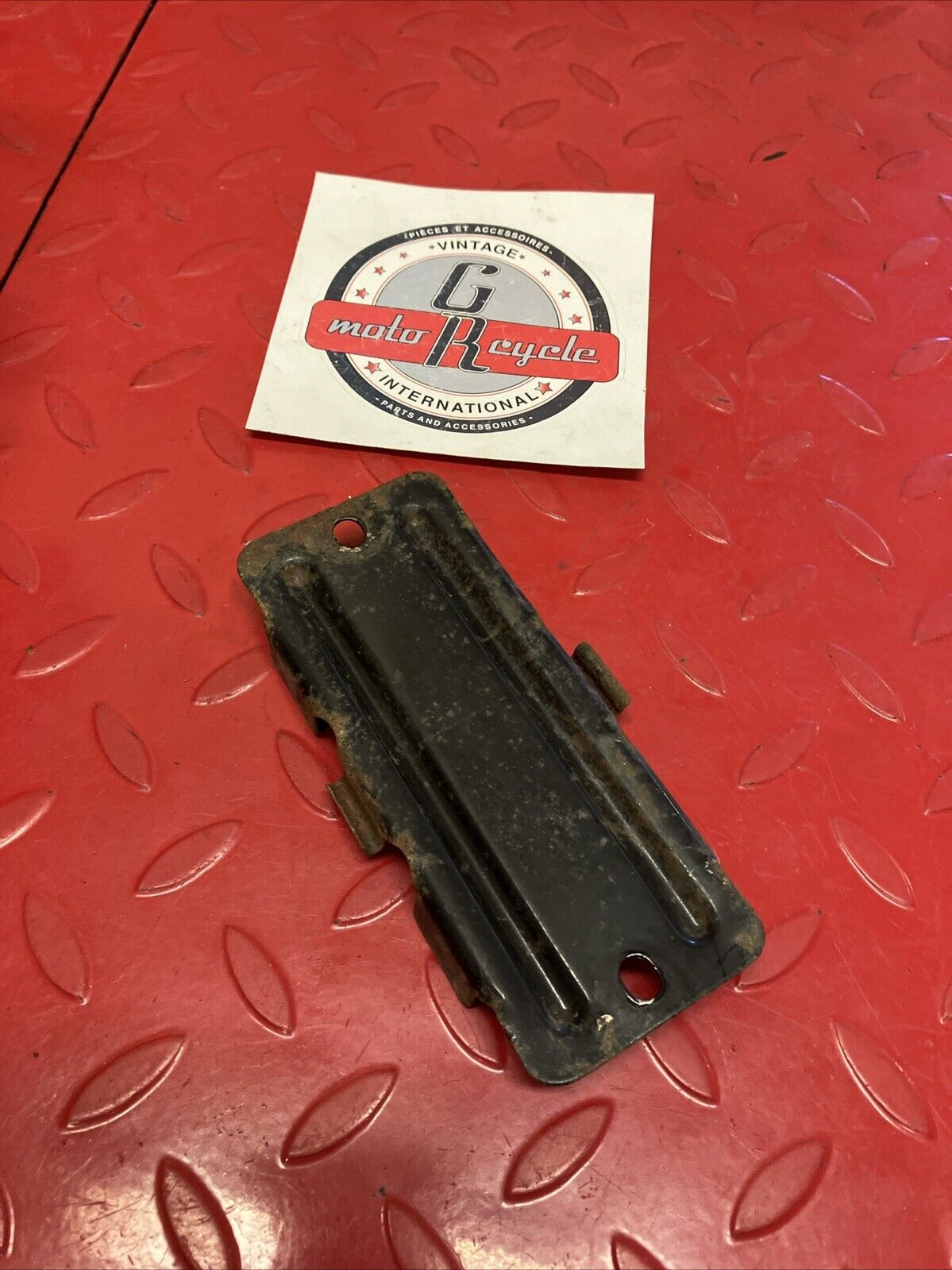 Suzuki RV90 1975 Tool tray holder plate 1973 - 1977