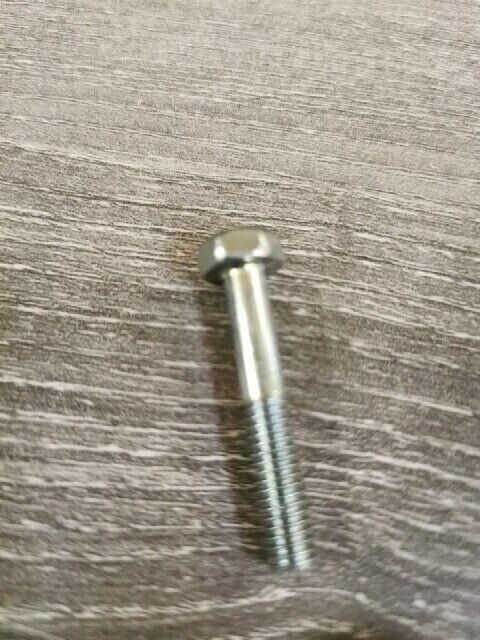 NOS SUZUKI A100 DR370 DS185 DS250 GT380 GT500 GT750 BOLT 01107-06358 S47