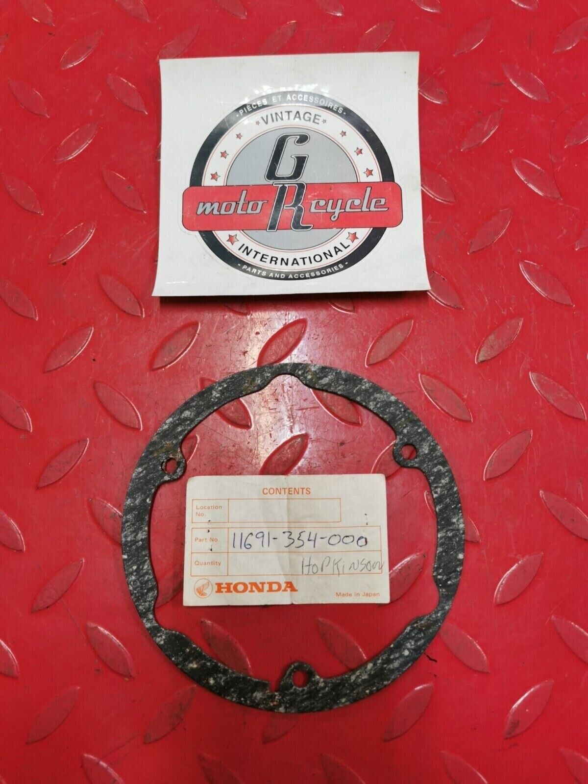 NOS Honda CL160 CL175 CA160 CA175 CB160 GASKET, DYNAMO COVER 11691-354-000 H28