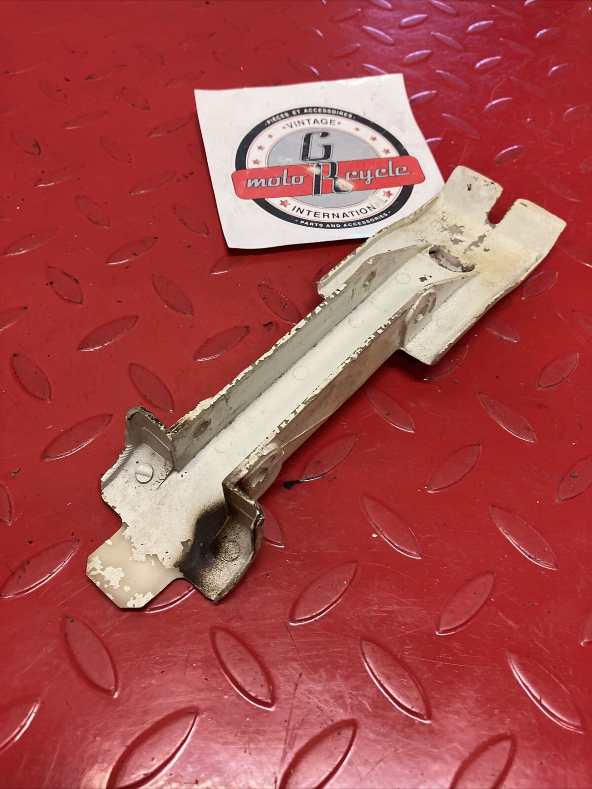 Kawasaki KDX80 1987 Rear shock linkage rod mud flap inner fender guard