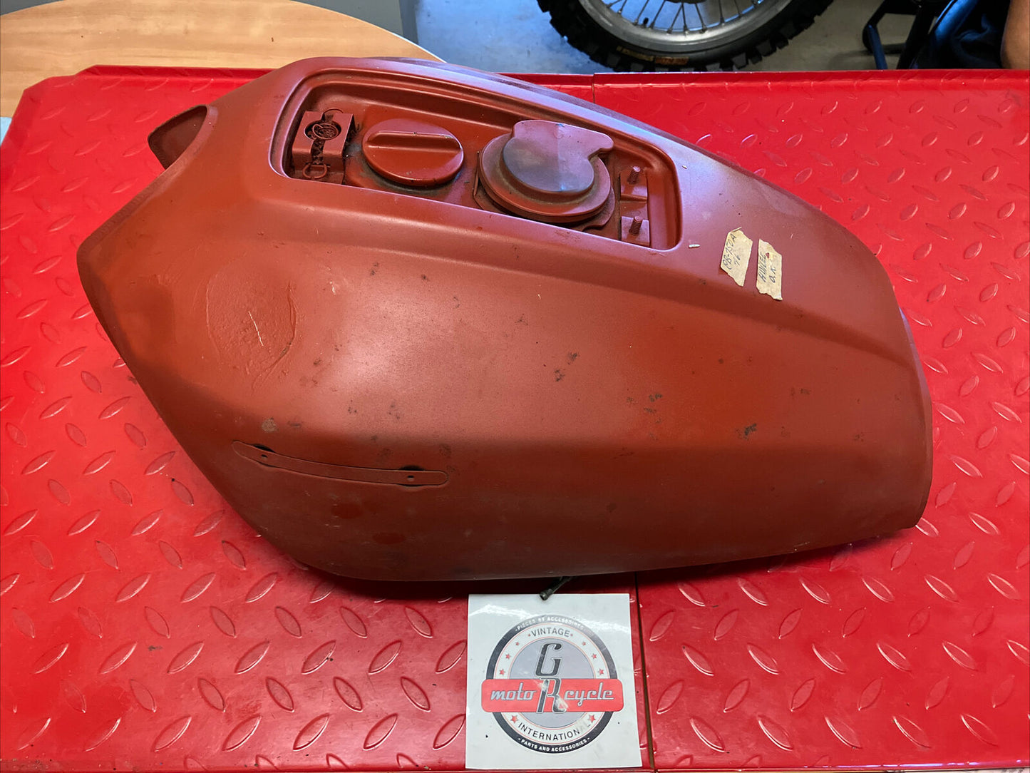 Honda CB750A 1976 Fuel tank gas petrol reservoir