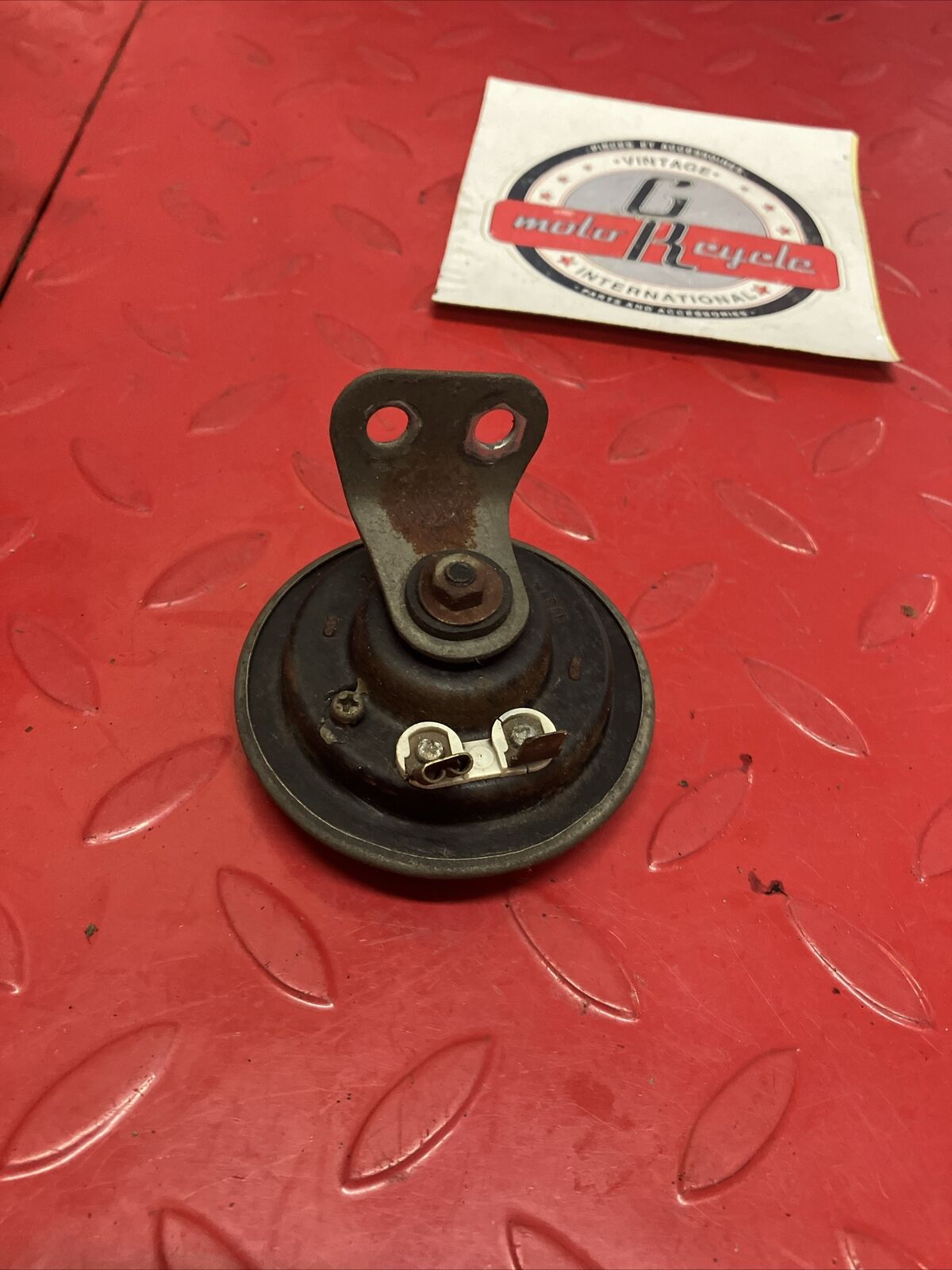 Suzuki RV90 1975 horn