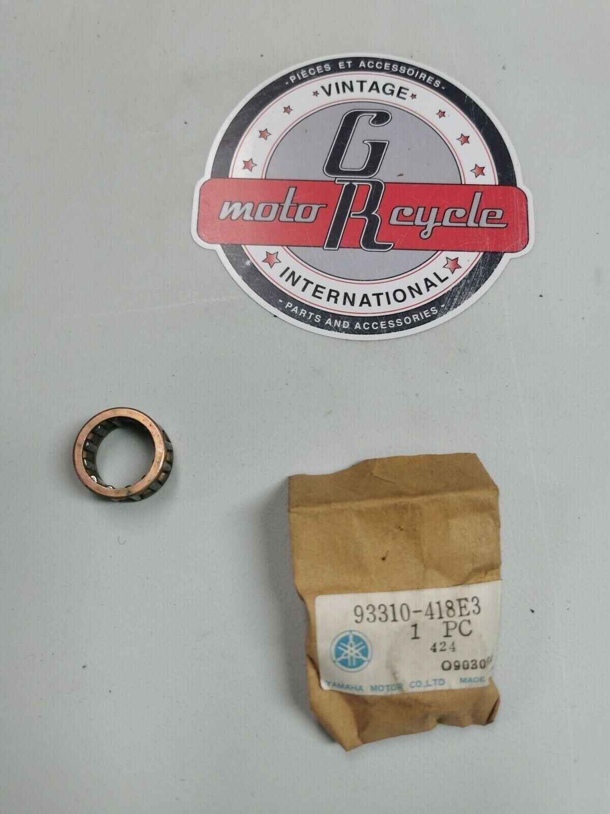 NOS Yamaha 93310-418E3-00 Superseded by 93310-418C4-00 - BEARING CYL #10 Y1