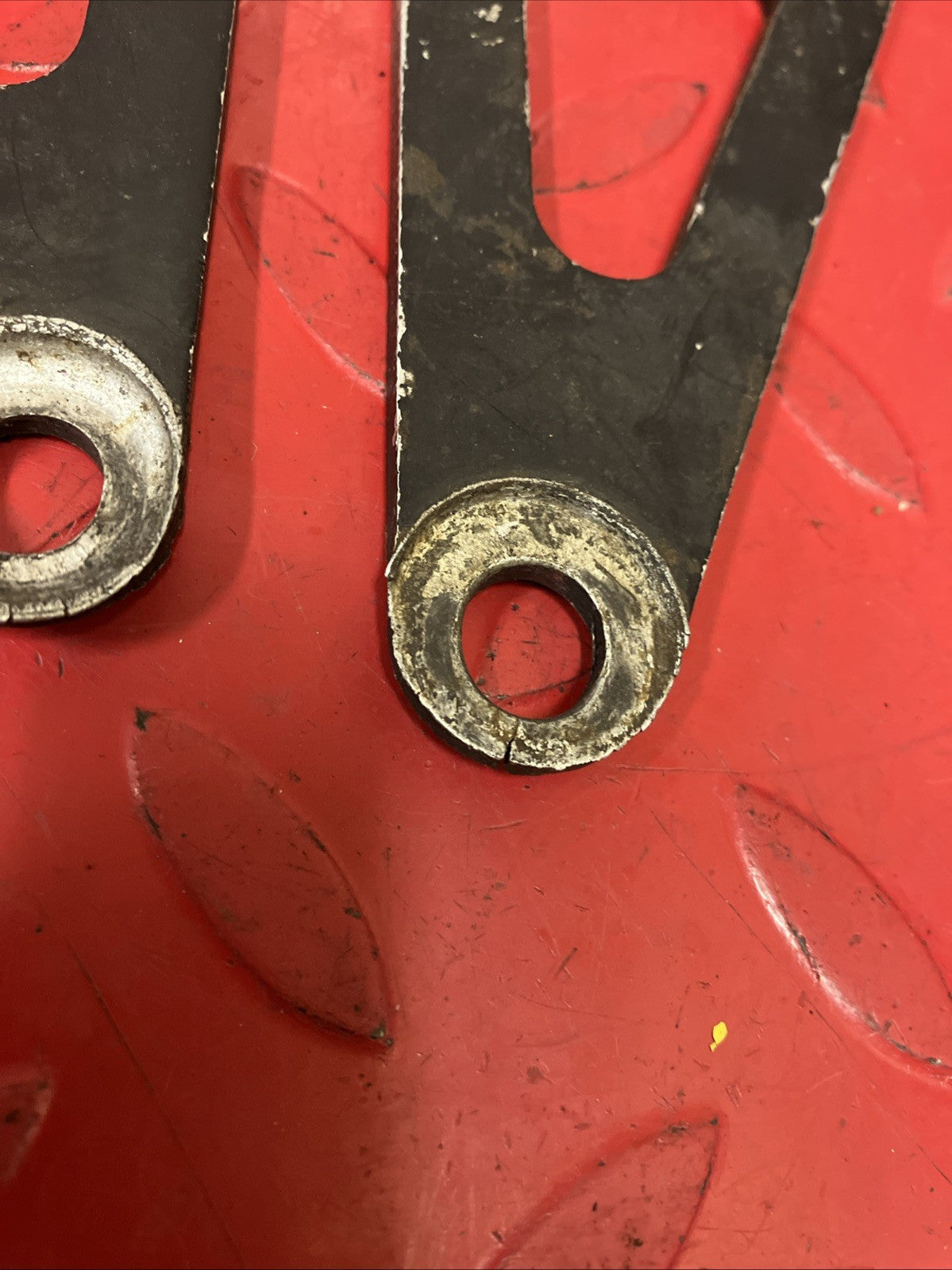 Honda CR250R 1984 Engine motor mount head hanger mounting plate bracket