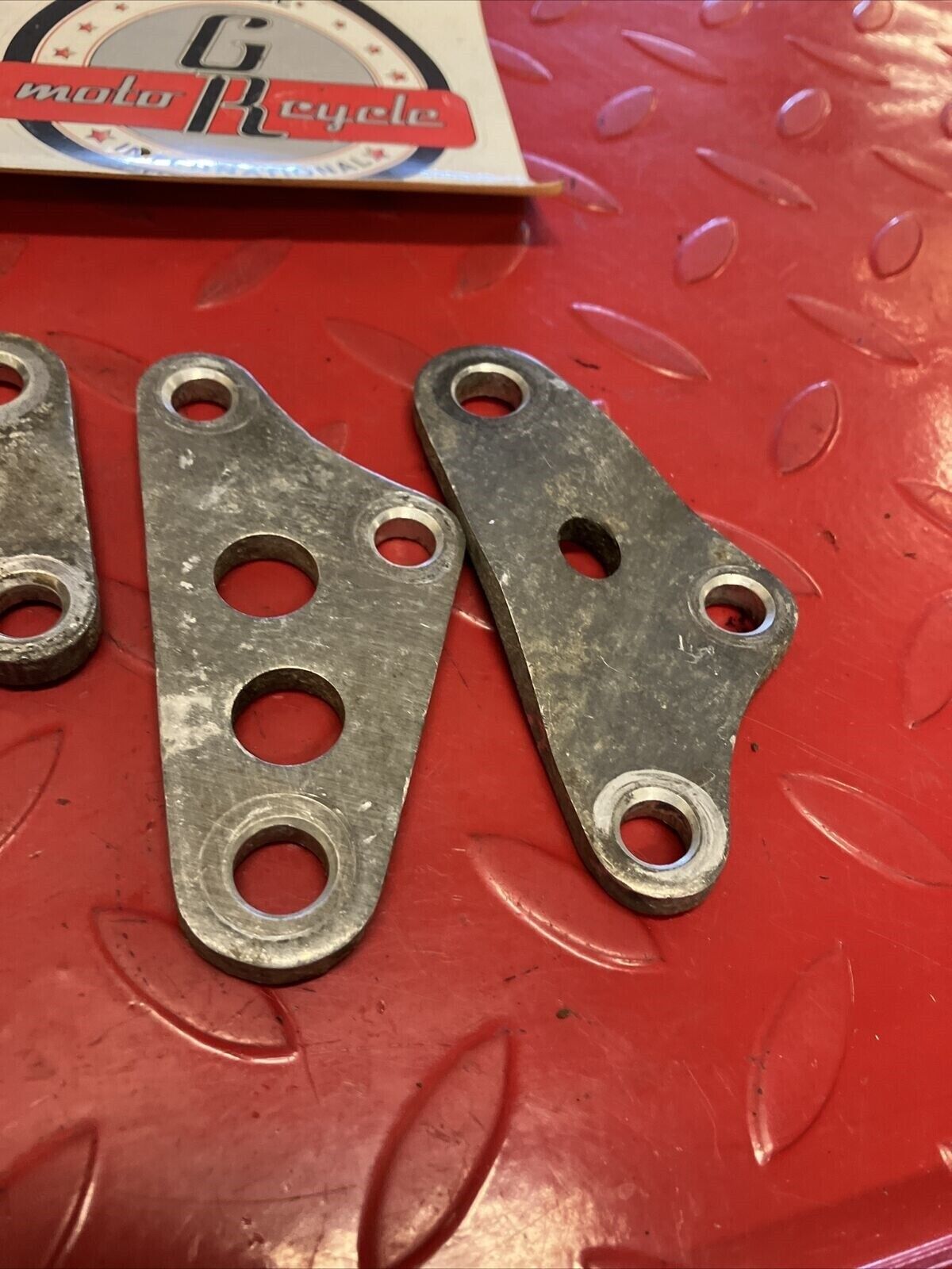 Honda XL350R 1986 engine motor mount mounting plate hanger bracket