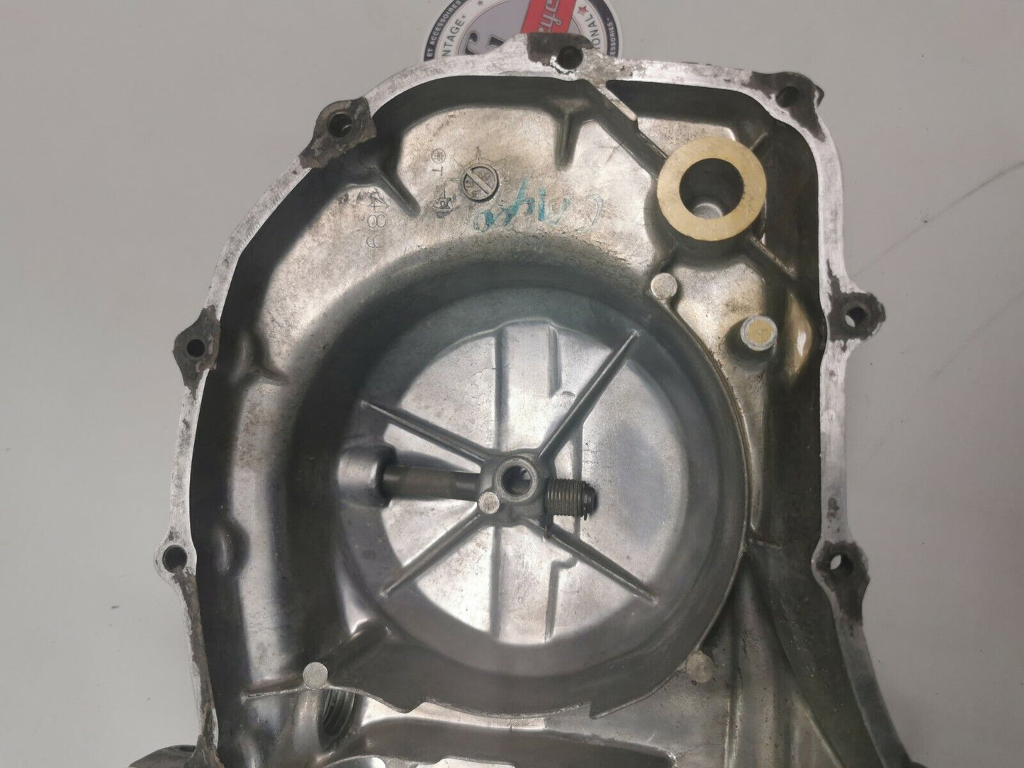 Honda CM400C Custom 1981 right crankcase clutch cover