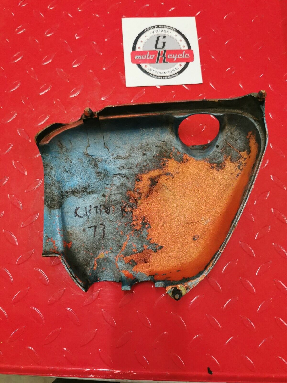 Honda CB750K K3 1973 right side cover panel fairing