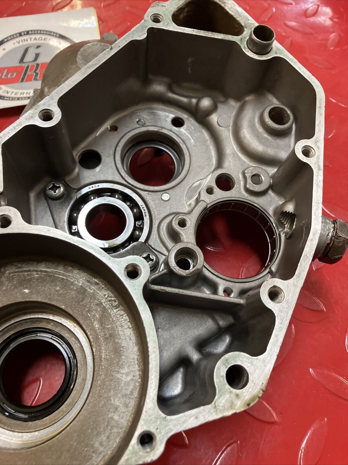 Suzuki RM125 1985 right crankcase crank case