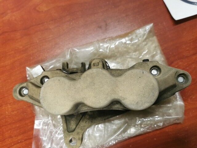 Kawasaki ZX1200A ZX12R FRONT RIGHT SIDE BRAKE CALIPER 43041-1707-8Q K38