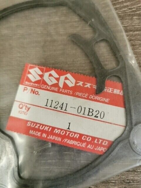 NOS SUZUKI RM125 1986 - 1988 GASKET CYLINDER 11241-01B20 S43