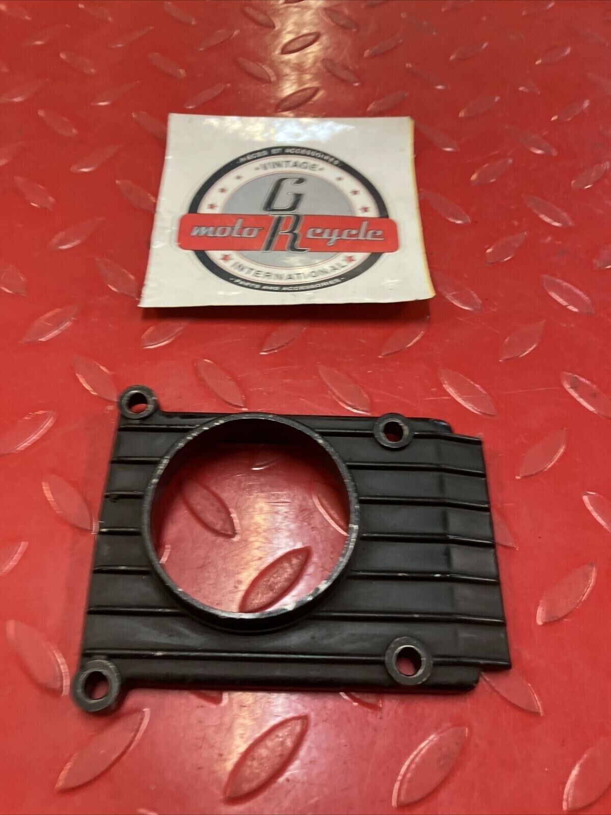 Kawasaki G5 1972 inlet pipe intake plate