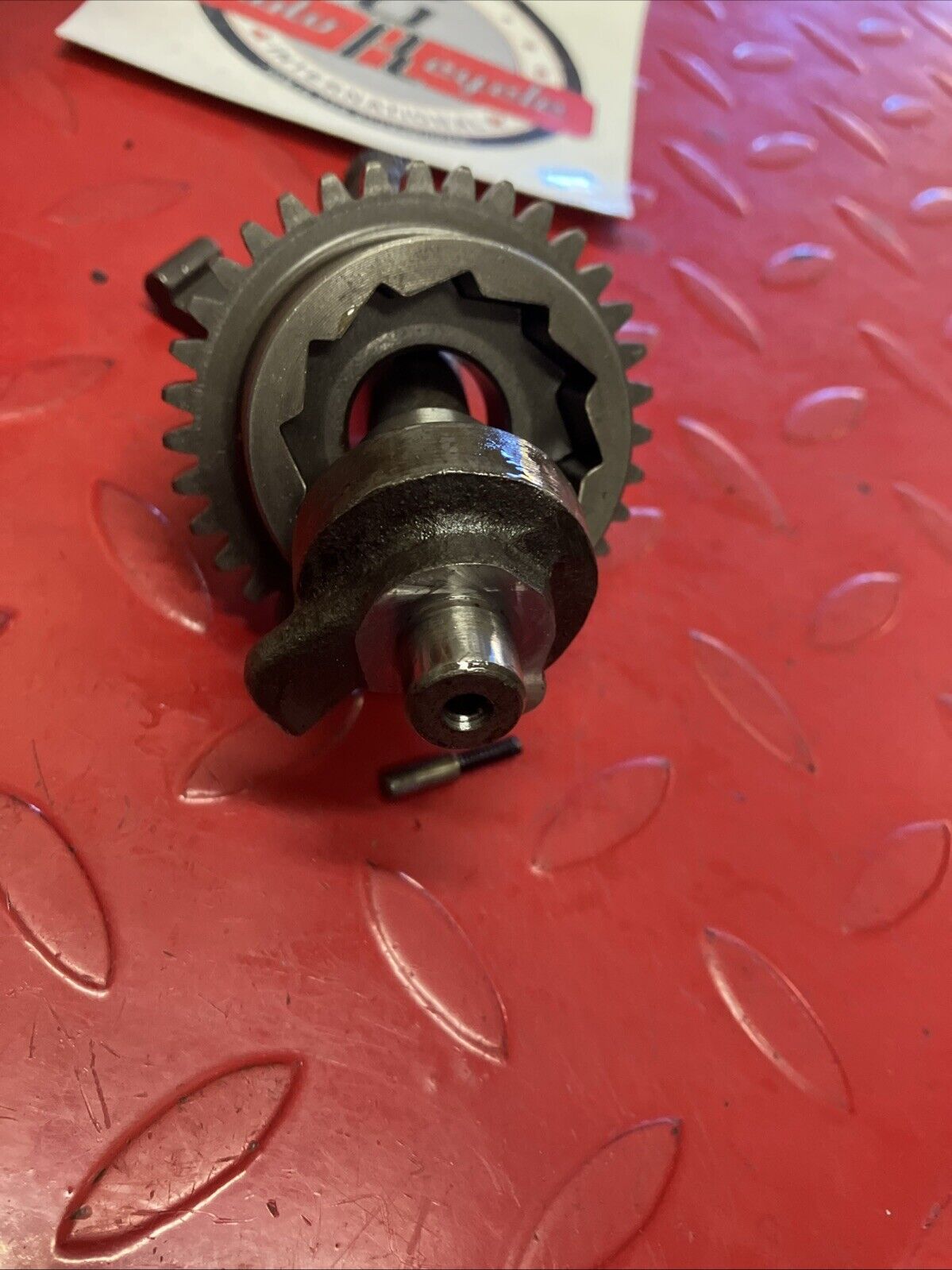 Kawasaki G4TR 1973 kickstarter kick starter spindle shaft gear