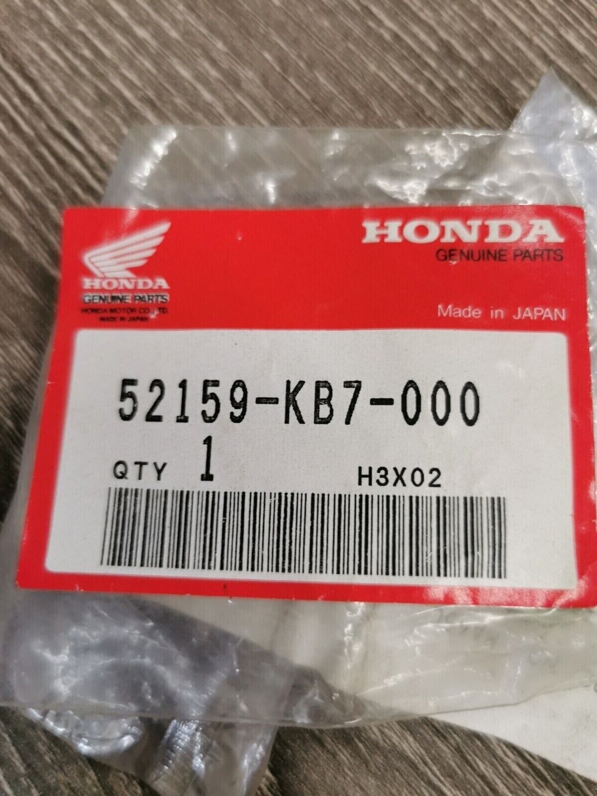 NOS HONDA TRX250 CHAIN ROLLER COLLAR 52159-KB7-000 H58