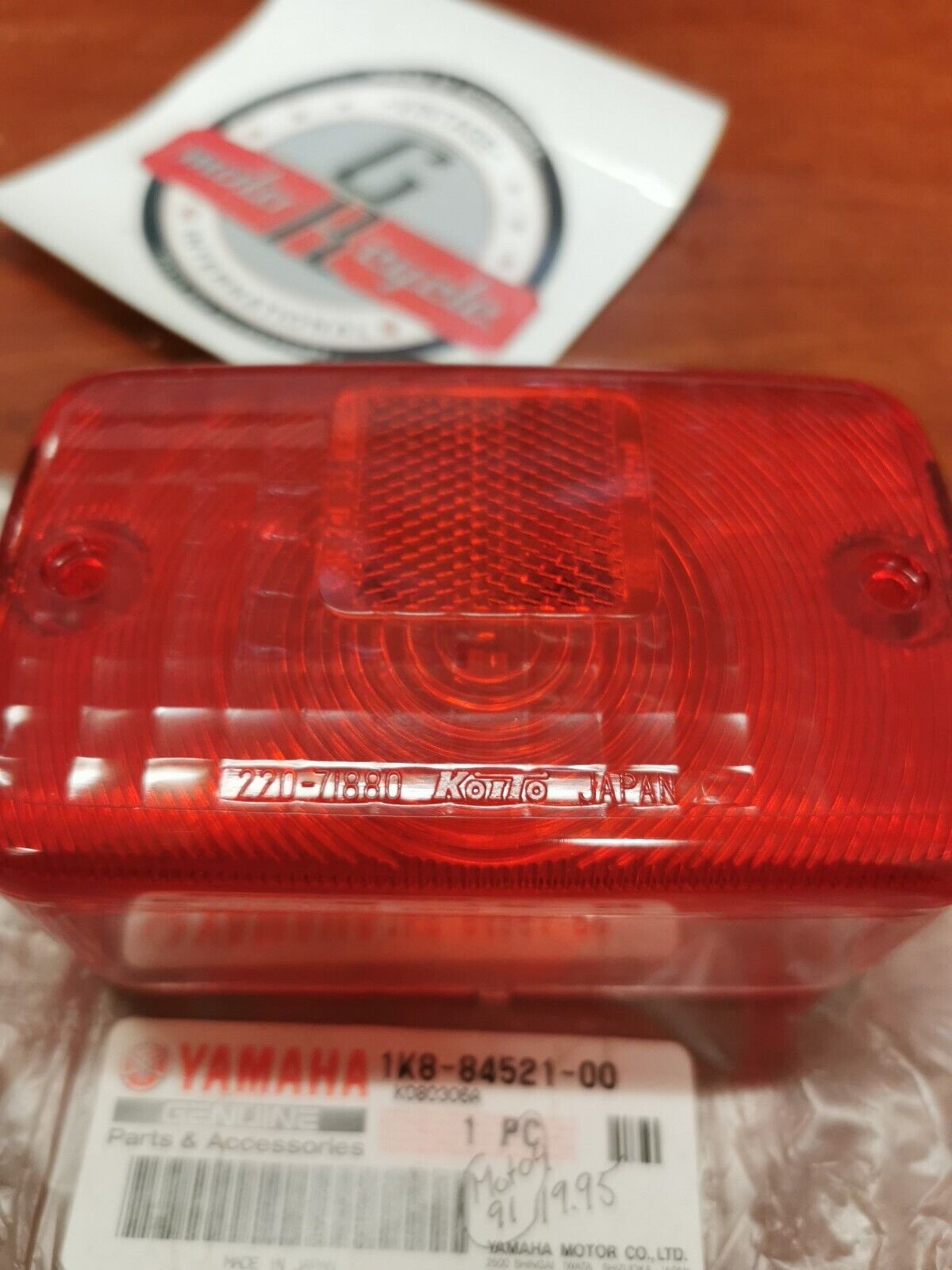 NEW NOS Yamaha YFM250 YFM350 YFM400 YFM600 TAILLIGHT LENS 1K8-84521-00-00 Y92