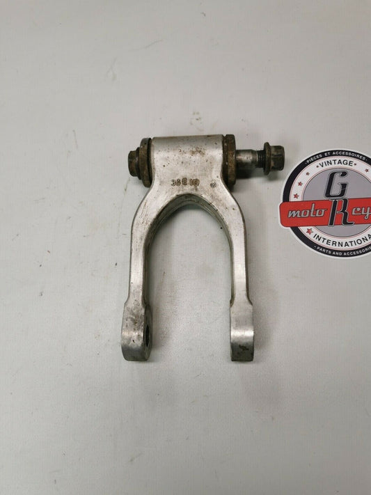 Suzuki RM125 1997 rear shock swingarm linkage cushion lever connecting rod