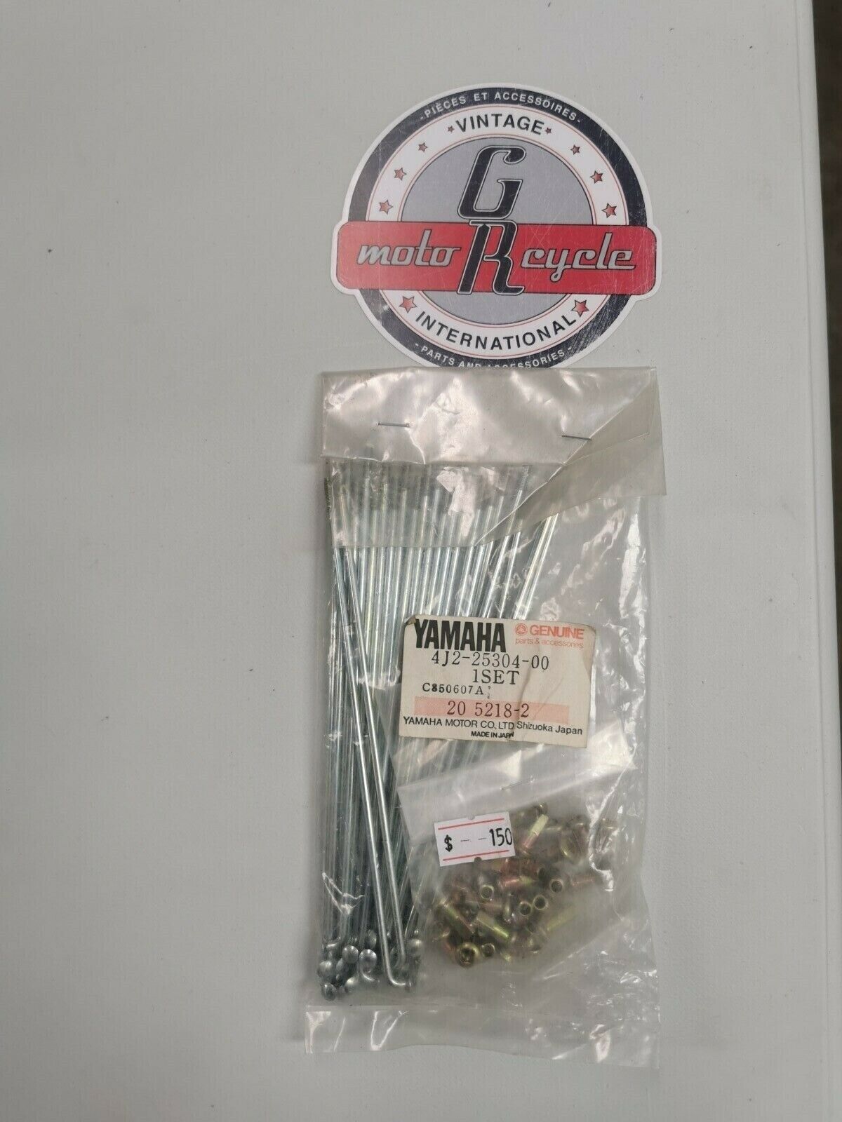 NOS Yamaha YZ 80 Spoke QTY.28 4J2-25304-00 Y4