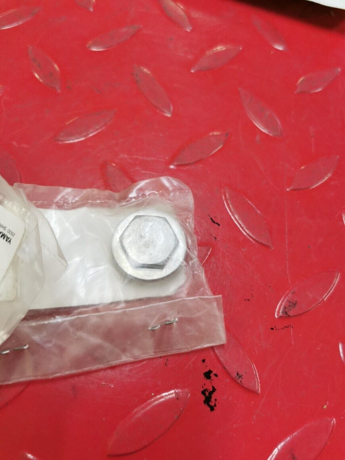 NOS Yamaha VK540 YT125 DT175 YZ125 DT100 MX100 SCREW PLUG 500-14115-00-00 Y41