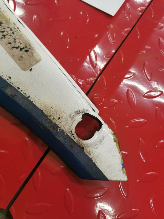 Suzuki GS550ES 1983 left side cover panel fairing