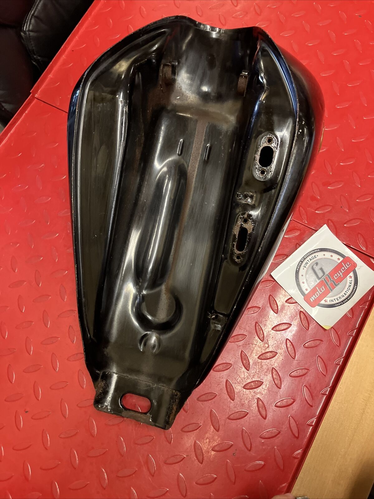 Yamaha XJ700 maxim 700 1985 Fuel tank gas petrol reservoir