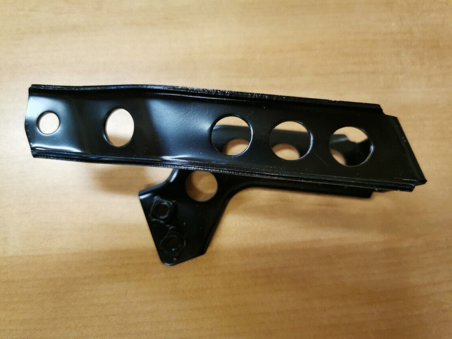 NEW NOS YAMAHA DT175 MX175 DT125 RT80 1980-1995 CHAIN GUARD 2A6-22318-00-00 Y43