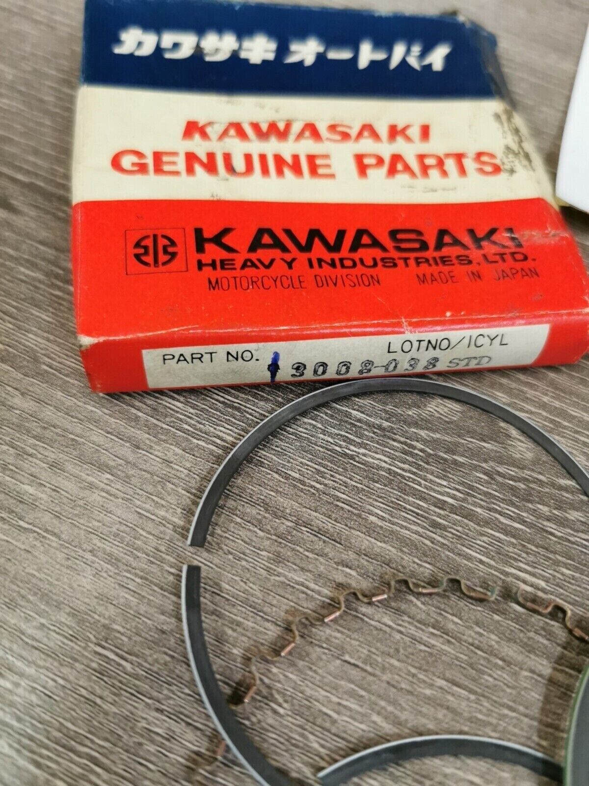 NOS KAWASAKI RING SET KZ200 KLT200 13008-038 SUB BY 13008-5005 K28