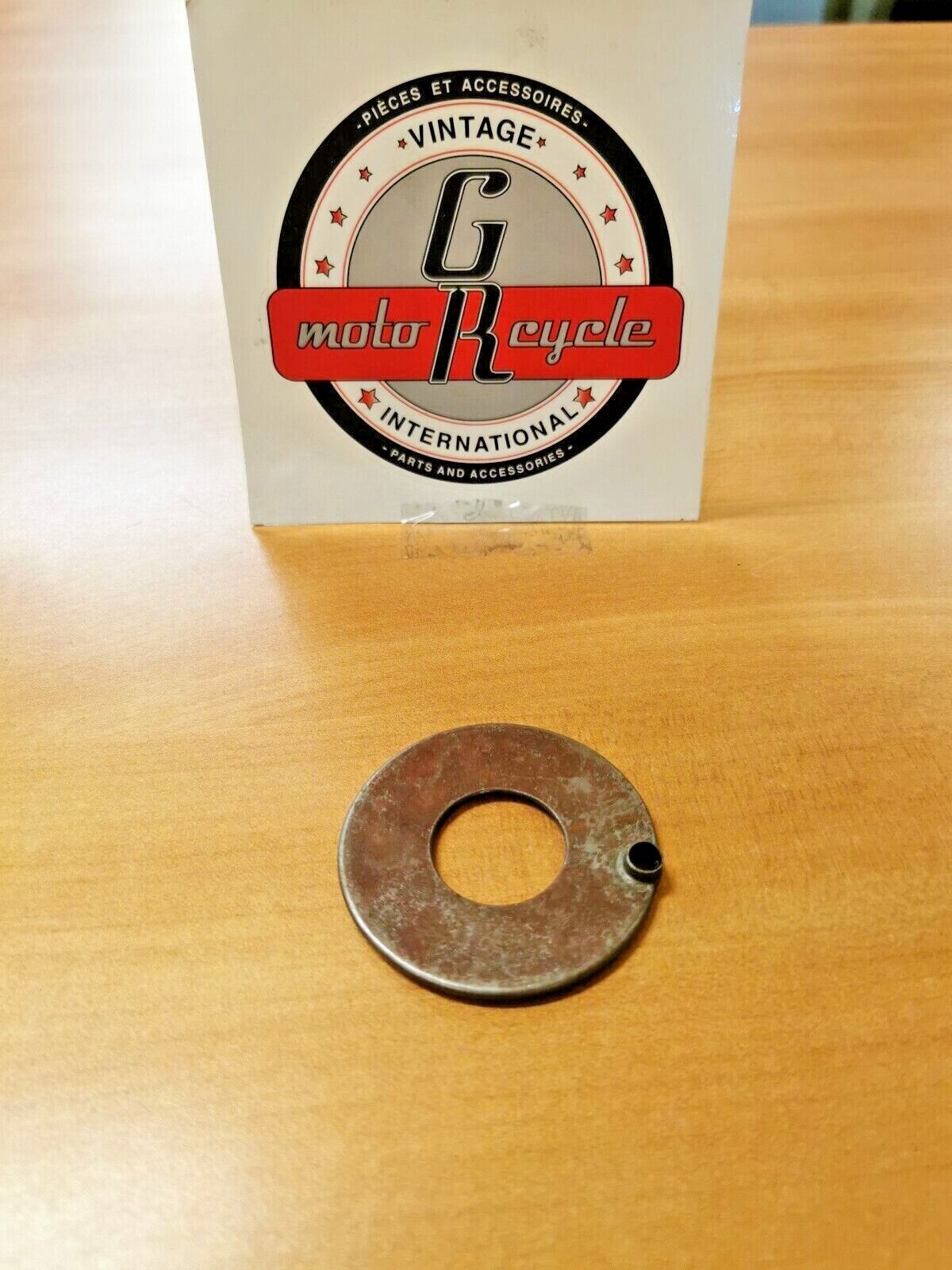 NOS CAN-AM TNT  MX CRANKSHAFT OIL PLATE GUIDE 420-224-020 CA3