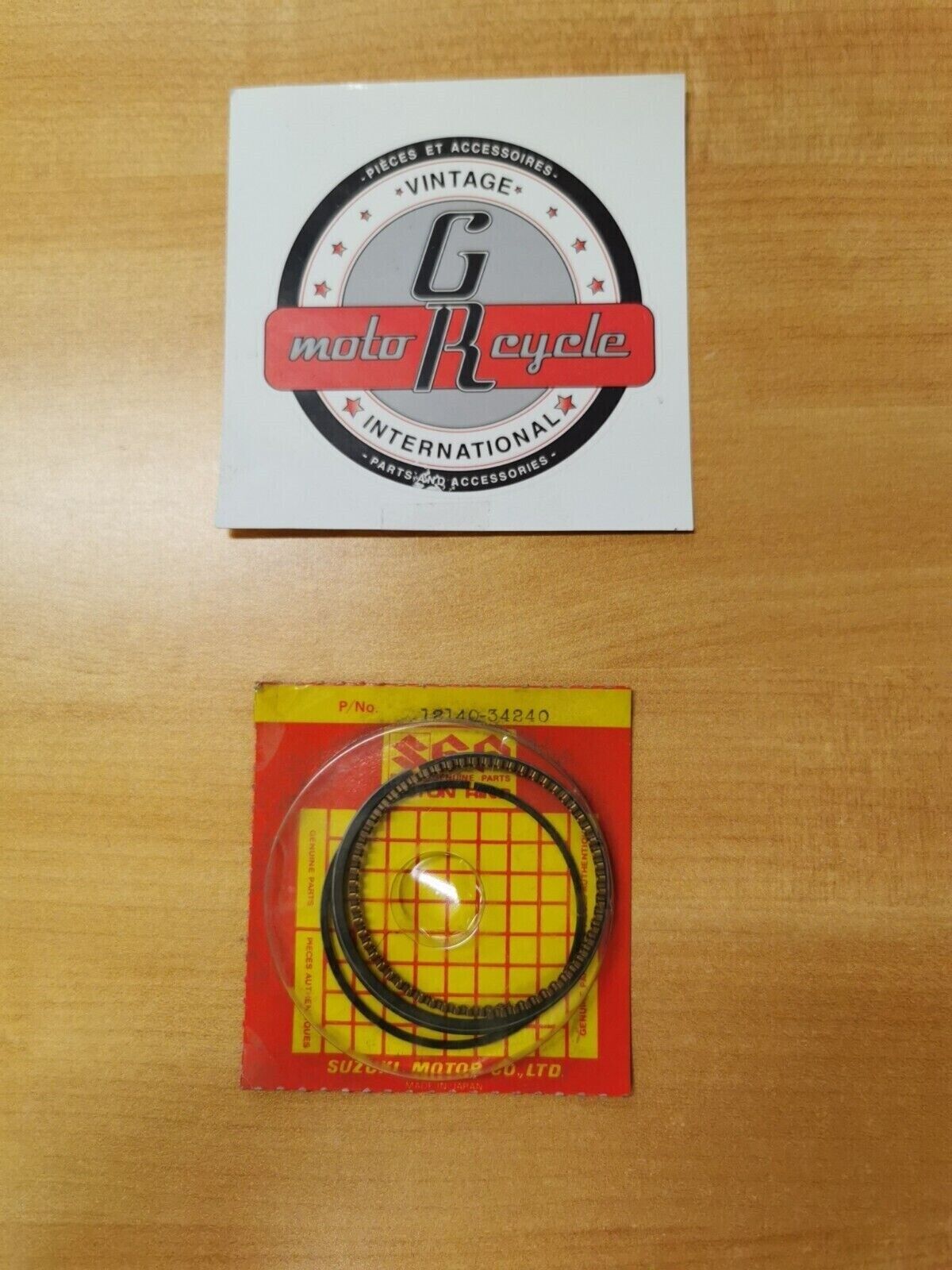 NOS SUZUKI GS650E GS650G 1981 - 1985 PISTON RING SET 12140-34240 S8