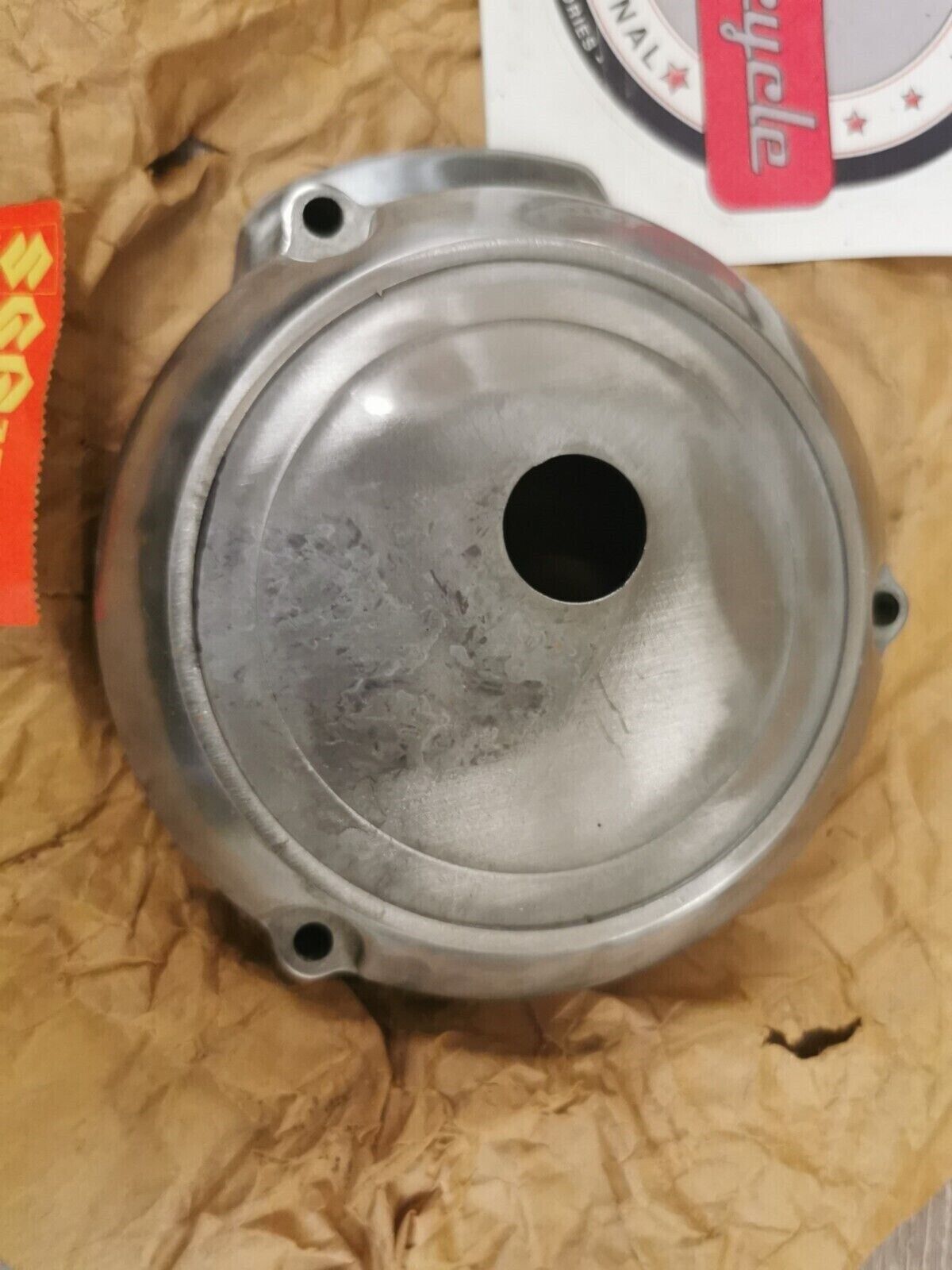 NOS SUZUKI GS750C GS1100GL GS1000 CONTACT BREAKER COVER 11381-49002  S22