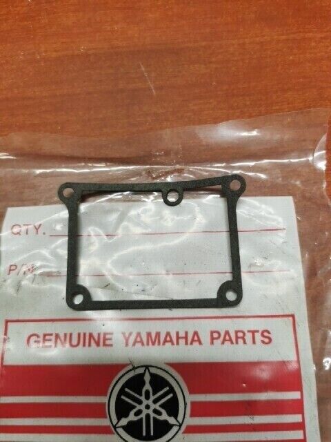 NOS Yamaha YZ80 DT100 DT125 DT175 FLOAT CHAMBER GASKET 304-14184-00-00 Y123