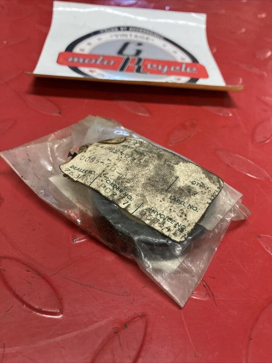 NOS KAWASAKI FRONT FORK OIL SEAL 44009-022 SUPERCEDED BY 92049-1340 K17