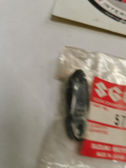 NOS SUZUKI GT550 GSX600 DR200SE GT380 GT750 COVER 57481-33010 S27