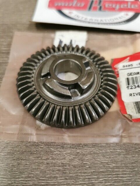 NOS HONDA Clutch Driven 23431-VB5-800 H112