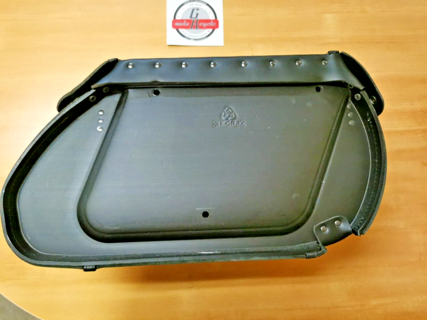 NOS KAWASAKI VN900 VN2000 2006 - 2009 LEFT SADDLEBAG VULCAN 57003-0015