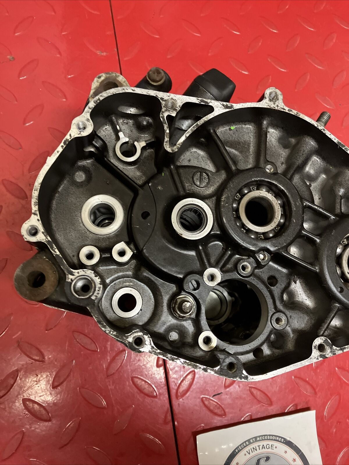 Suzuki DS100 1980 Crankcase set left right