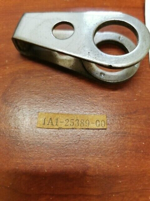 NOS Yamaha R3 R5 DS7 RD250 CHAIN PULLER 168-25388-00-00 SUB 1A1-25389-00-00 Y130