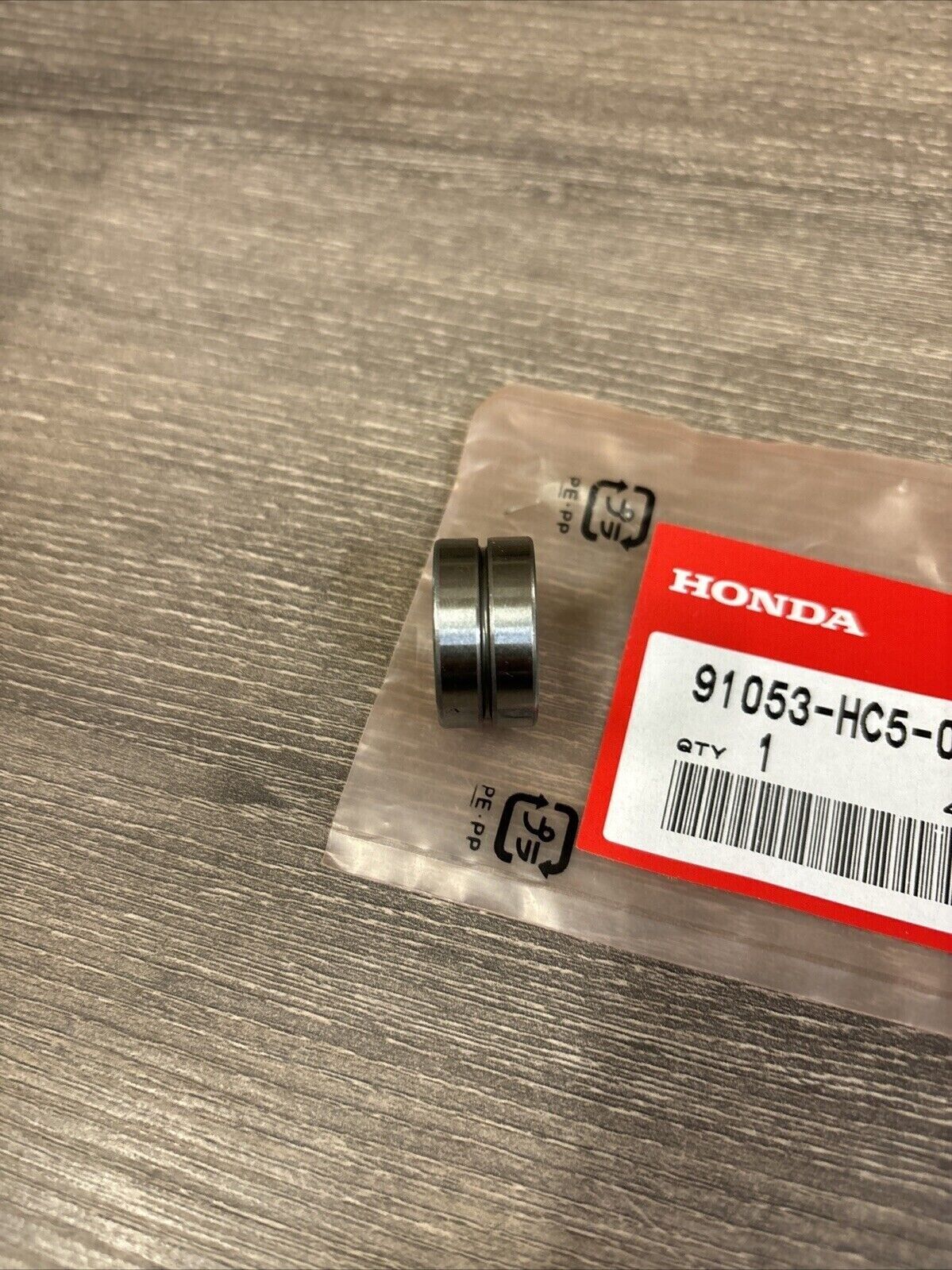 NOS Honda TRX300 FW TRX350 D NEEDLE BEARING 13X25.5X13 91053-HC5-003 H128