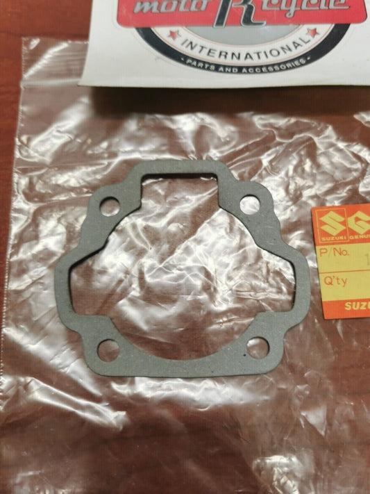 NOS Suzuki F70 TS75 (M,A&B) CYLINDER GASKET 11241-19300 S16