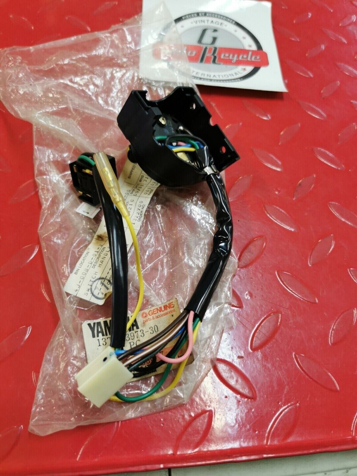 NOS Yamaha CA50 CE50 CG50 SWITCH HANDLE 3 13T-83973-30-00 Y26