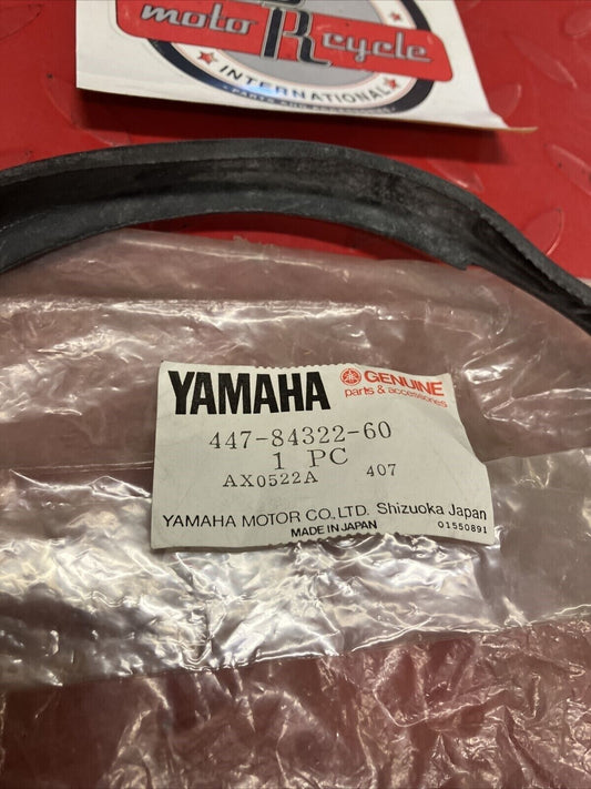 NOS YAMAHA XS650 TX650 HEADLIGHT LENS GASKET 447-84322-60-00 Y59