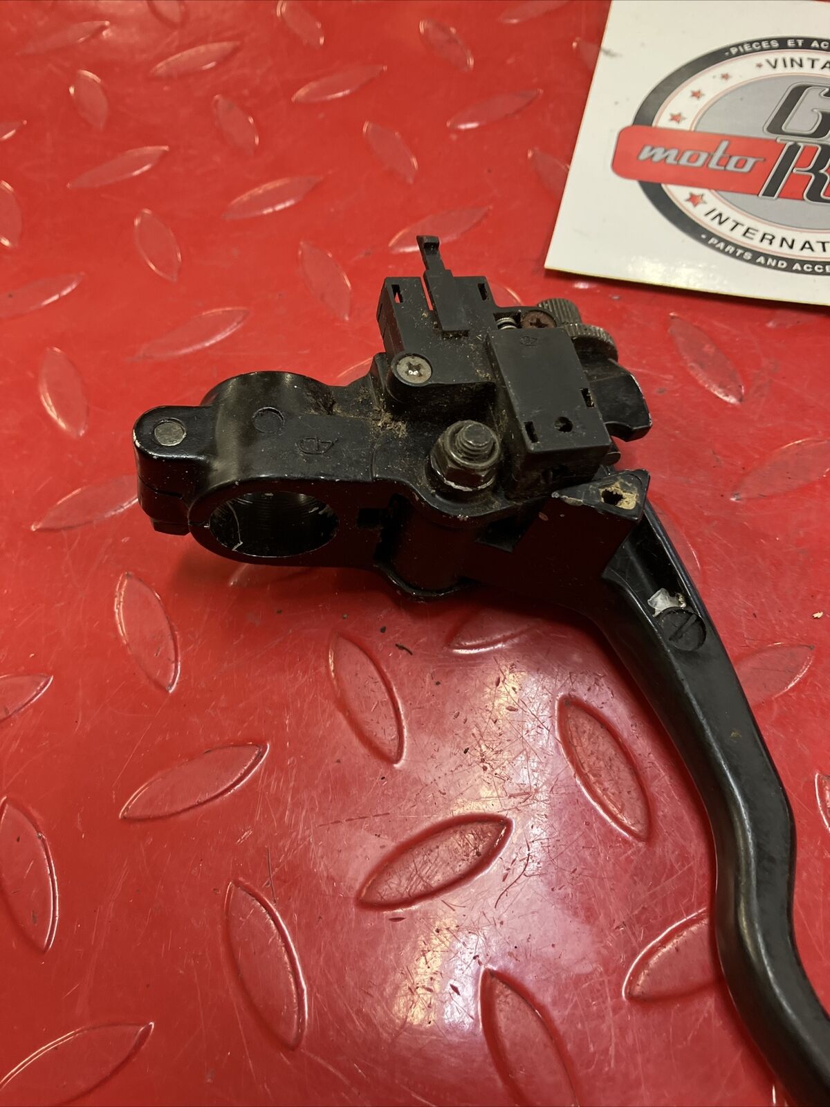 Kawasaki VN750 1986 Vulcan 750 left handle clutch lever holder perch