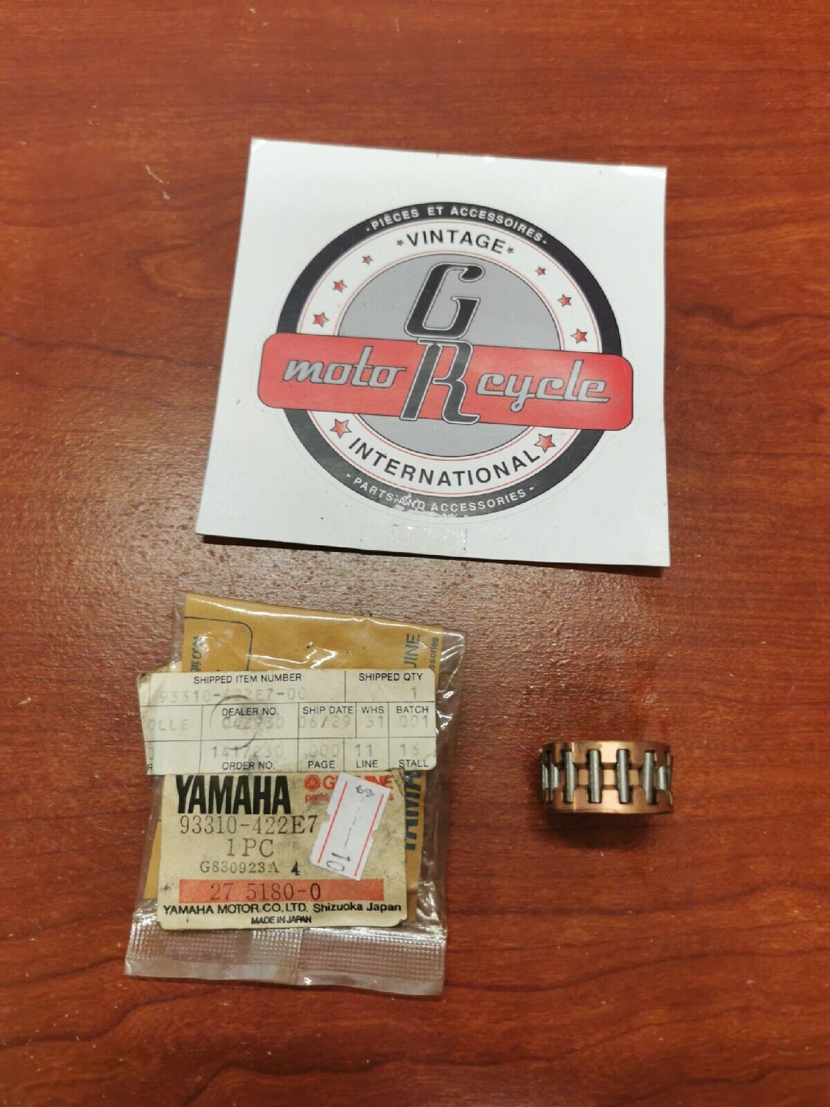 NEW NOS Yamaha BEARING 93310-422E7-00 Y68
