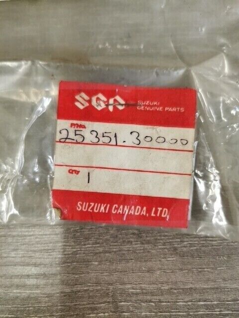 NOS SUZUKI RL250 1974 1975 TM250 STOPPER GEAR SHIFTING 25351-30000 S49