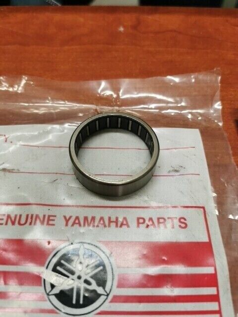 NOS Yamaha BW200 FJ1200 RD350 SR250 TW200 XV125  BEARING 93315-23612-00 Y129
