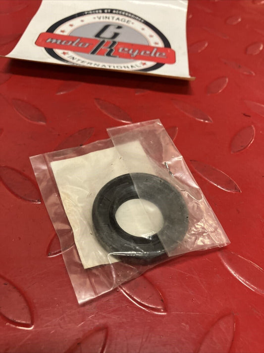 NOS KAWASAKI FRONT HUB OIL SEAL KLF110 KLF185 KSF250 KXF250 92049-1197 K14