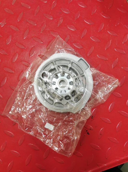 NOS Yamaha 2000 - 2004 TTR125 TT125 BRAKE SHOE PLATE 5HP-25321-00-00 Y41