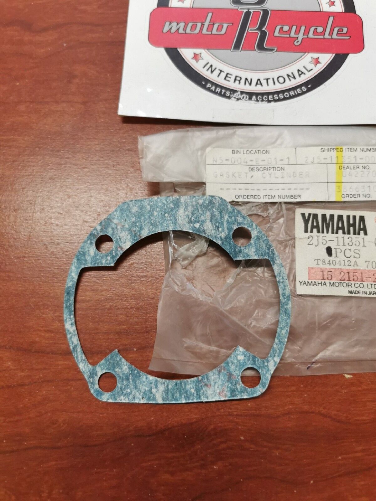 NOS Yamaha 1978 - 1980 1982 YZ80 CYLINDER BASE GASKET 2J5-11351-01-00 Y75